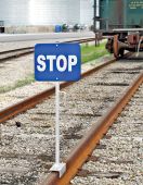 Railroad Clamp Sign: Stop - Car Loading