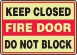  FIRE DOOR DO NOT BLOCK