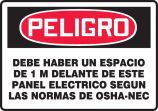 DEBE HABER UN ESPACIO DE 1 M DELANTE DE ESTE PANEL ELECTRICO SEGUN LAS NORMAS SE OSHA-NEC