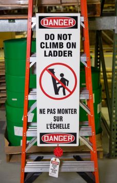 Safety Sign, Legend: LADDER SHIELD™