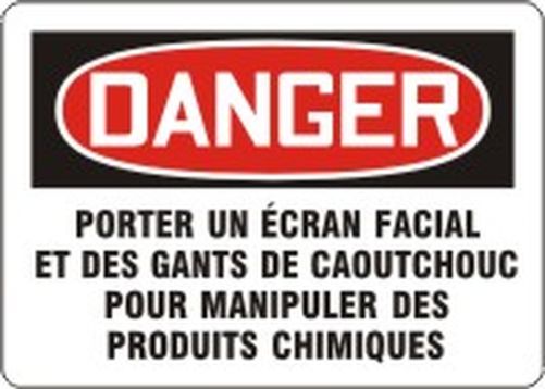 DANGER PORTER UN ÉCRAN FACIAL ET DES GANTS DE CAOUTCHOLIC POUR MANIPULER DES PRODUITS CHIMIQUES