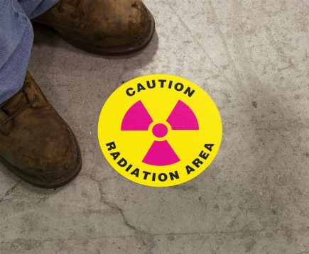 CAUTION RADIATION (W/ GRAPHIC)