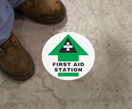 FIRST AID STATION