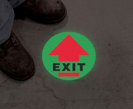 EXIT (GLOW)