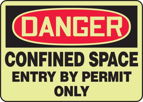 CONFINED SPACE ENTRY BY PERMIT ONLY (GLOW)