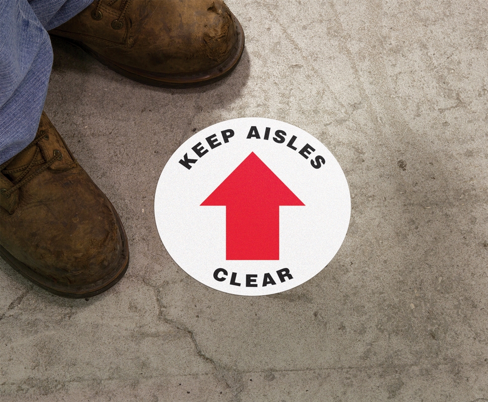 KEEP AISLES CLEAR
