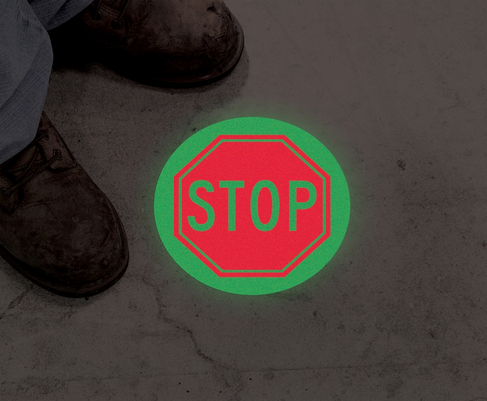 STOP (GLOW)