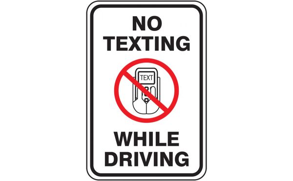 No texting while driving sign 1200w isolated