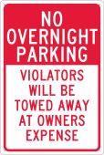 NO OVERNIGHT PARKING VIOLATORS WILL BE TOWED SIGN